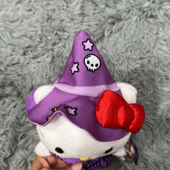 Hello Kitty Halloween Witch Plush from CVS x Sanrio - Picture 3 of 11
